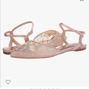 Badgley Mischka Women’s Carissa Ballet Flat Soft Blush